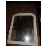 Miroir contour en bois 19'' x 23''