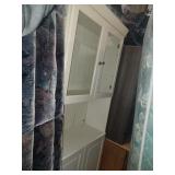 Armoire vitrée 24'' x 14'' x 85''