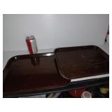 2 Cabarets de cantine