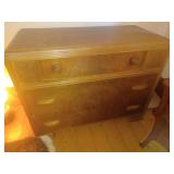 Bureau 44'' x 20'' x 35''