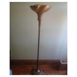Lampe sur pied