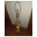 Lampe en métal blanc