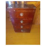 Bureau 4 tiroirs 15'' x 9'' x 23''
