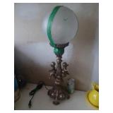 Lampe chérubin en métal blanc, globe en verre