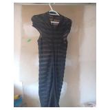 Robe en filet longue Gr. S, neuve