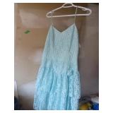 Robe Gr. 11 neuve