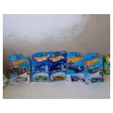 5 Hot Wheels