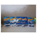 5 Hot Wheels