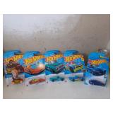 5 Hot Wheels