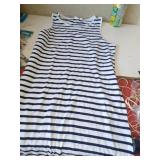 Robe longue Gr. M, neuf
