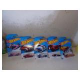 5 Hot Wheels