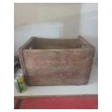 Caisse en bois Dow