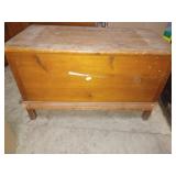 Coffre en bois 43'' x 22'' x 26''