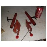 2 Poteaux de fixation