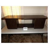 Coffee Table 20' W x 60' L x 17' H