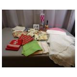 Oval Tablecloths, Napkins, Pot Holders