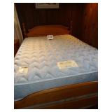 Oak Queen Size Bed w/ Mattress & Box Springs