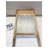 Super Glass Wash Board 26' H x 14' W