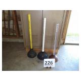 3 Plungers
