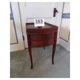 Mahogany Federal Style End Table w/ Drawer