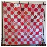 Snowball Pattern Quilt 68" x 64" w/ Fun Back