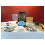 Kitchen Baking Items, Wreath Bunt Pan