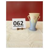 Hull USA Sueno Tulip Vase