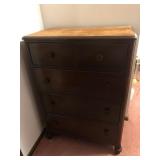 33x19x45 mahogany chest of drawers (needs some rep
