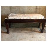47x18x19 wooden bench and cushion