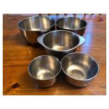 Wall Clocks & Decorative Timepieces