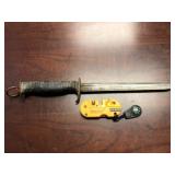 Vintage Hunting Knife with Sharpening Steel  -  Fi
