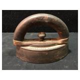 Antique Sad Iron  -  Cast Iron Pressing Iron