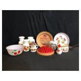 Vintage Strawberry Kitchen Decor