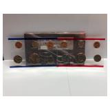1996 P and D Mint Set With W Dime