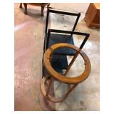 Accent Side Tables Lot of 2