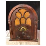 Atwater Kent Model 82 Cathedral Radio 1931