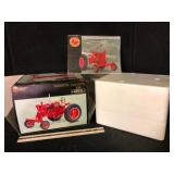 Ertl Precision McCormick Farmall F-20 1/16