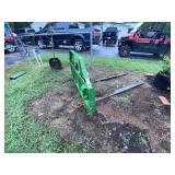 John Deere Pallet Fork - 5ft
