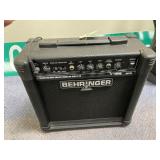Behringer GM108 Amp