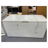 Amana Deepfreeze - Elec 65"L x 27"W x 34"H