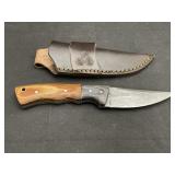 Handmade Damascus Steel Knife In Leather Sheath