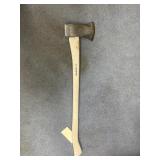 Truper American Hickory Handled Axe