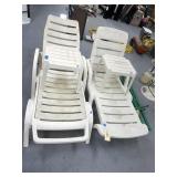 4 Pcs - Pool Loungers w/Side Tables