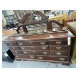 8-Drawer Dresser w/Mirror 51"H