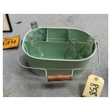 Metal organizer w/4 pop bottles