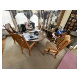 Kitchen Table w/2 Leaves & 6 chairs 68"L x 45"W