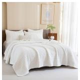 CozyTide Oversized King Quilt Bedspread, Includes