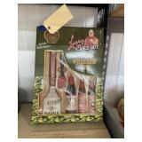Larry the Cable Guy Grilling Set in Box