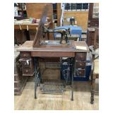Vintage Singer Pedal Sewing Machine in Cabinet