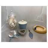 Glass Jar w/Seashells - Jar w/Lid - Heart Dï¿½cor